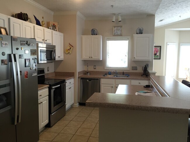 Building Photo - 522 Lionshead Rd