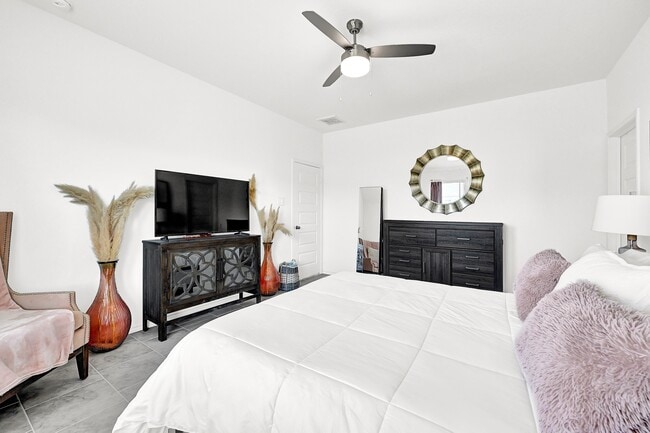 Building Photo - 7514 Cattle Walker Ct