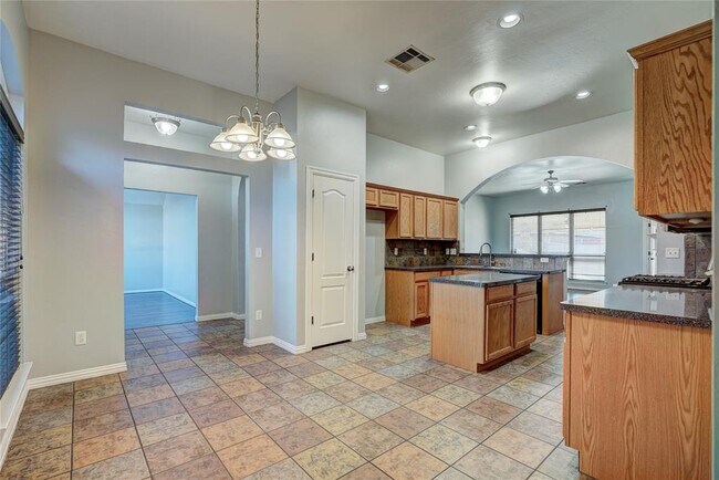 Building Photo - 7508 NW 134th St