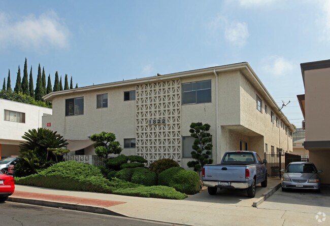 Primary Photo - 1822 Corinth Avenue,