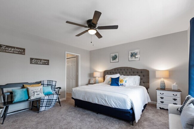 Building Photo - 535 Douthit Ferry Rd