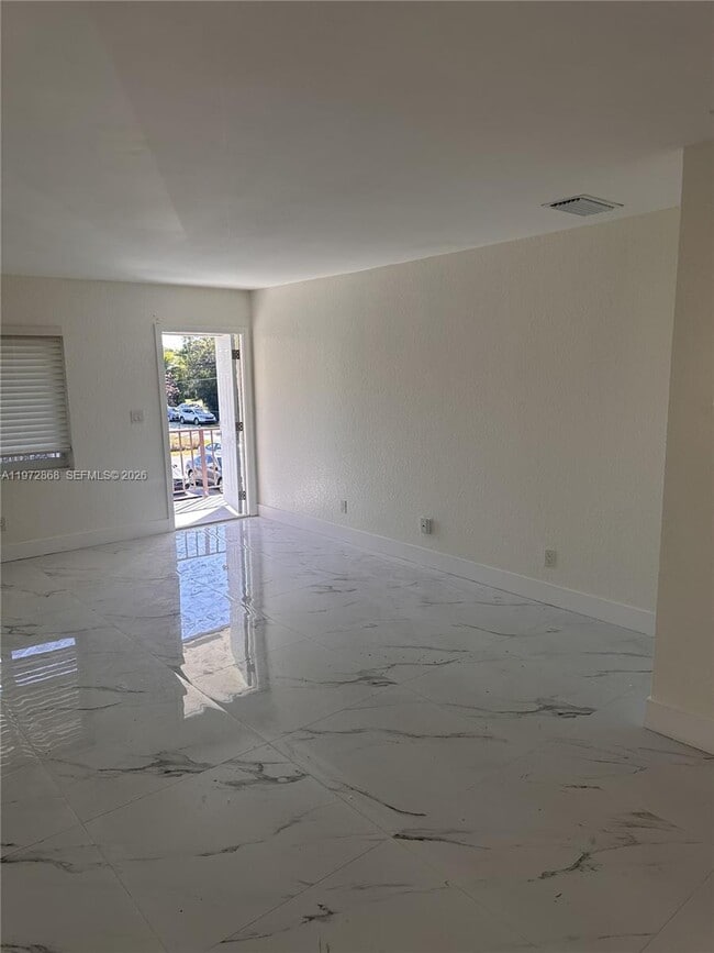 Building Photo - 6591 SW 46th St