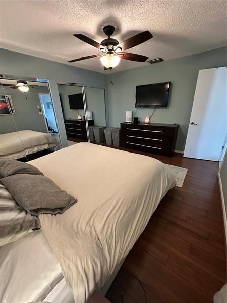 Building Photo - 615 SW 16th Ct