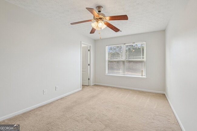 Building Photo - 6416 Ellenwood Dr