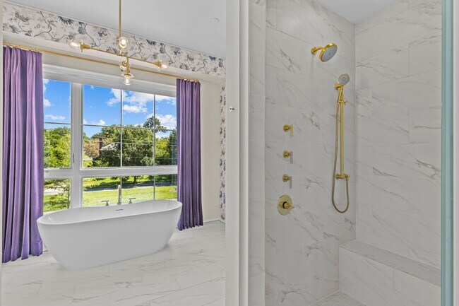 Building Photo - Rare opportunity to lease a luxury residence in The Nolen on Queens Road