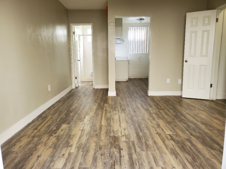 Building Photo - 1605 Lomita Blvd