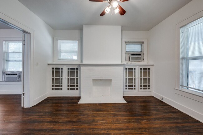 Building Photo - 804 Sunset Ave