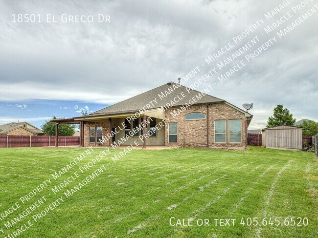 Building Photo - 18501 El Greco Dr