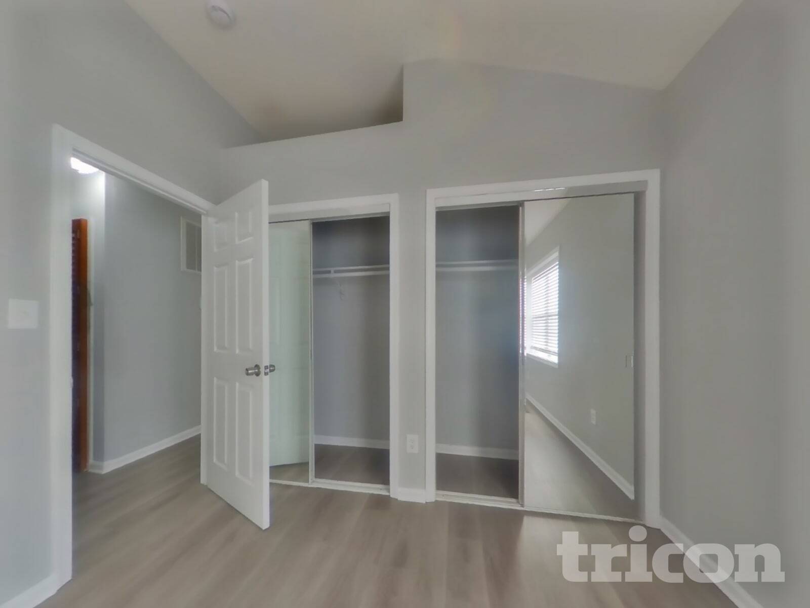 Building Photo - 1614 Thomas Rd