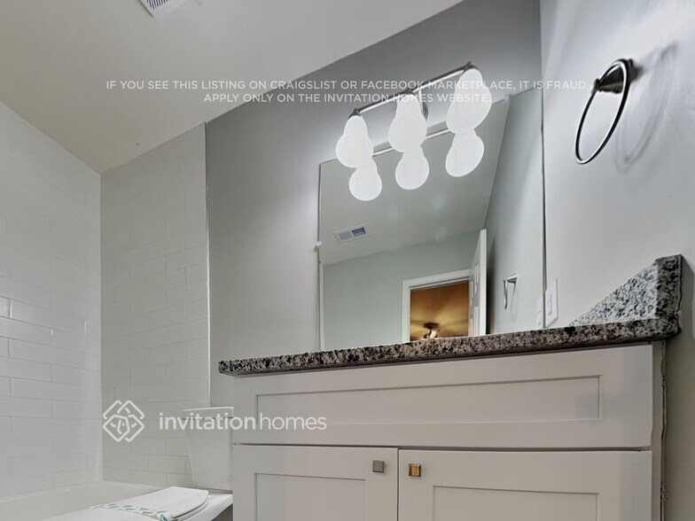 Building Photo - 308 Graham Meadow Dr