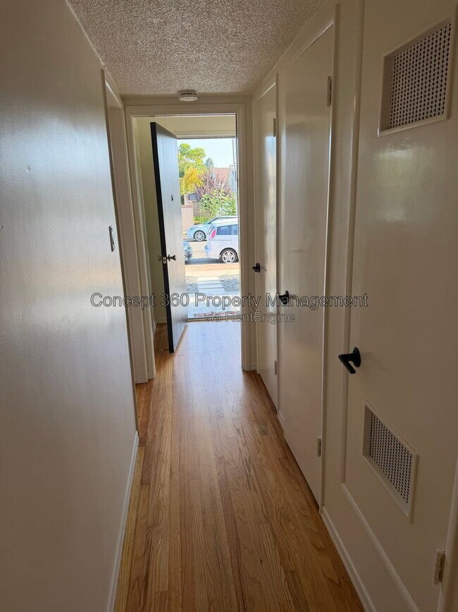 Building Photo - 3610 W 230th St