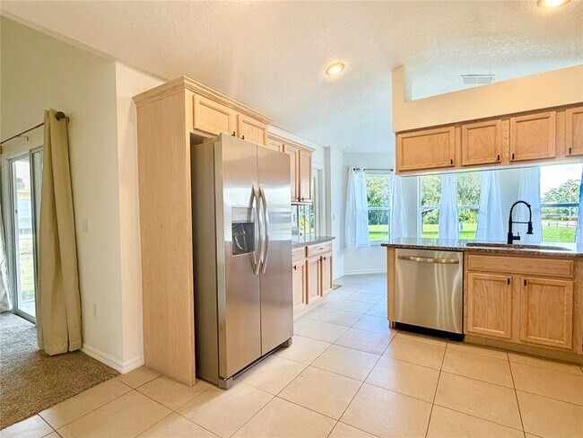 Building Photo - 13315 Golf Ridge Pl