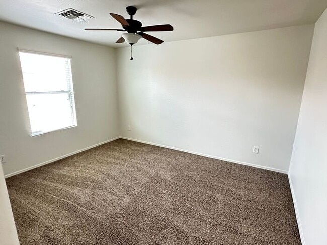 Building Photo - This home has everything that you are looking for!