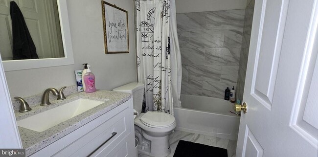 Building Photo - 3591 Laurel View Ct