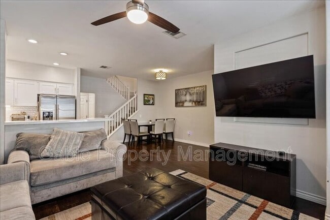 Building Photo - 24136 Victoria Ln