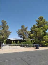 Building Photo - 1365 E McVicar Ave