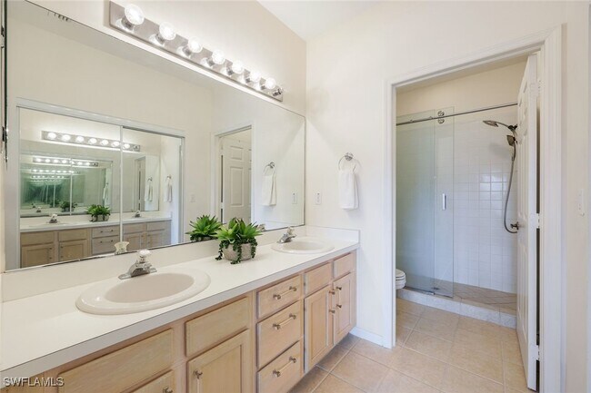 Building Photo - 437 Wiggins Lake Ct