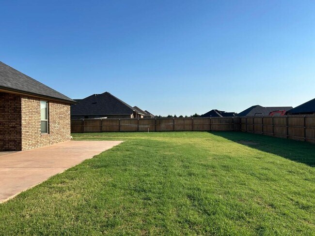 Building Photo - 13102 Shadow Ridge Dr