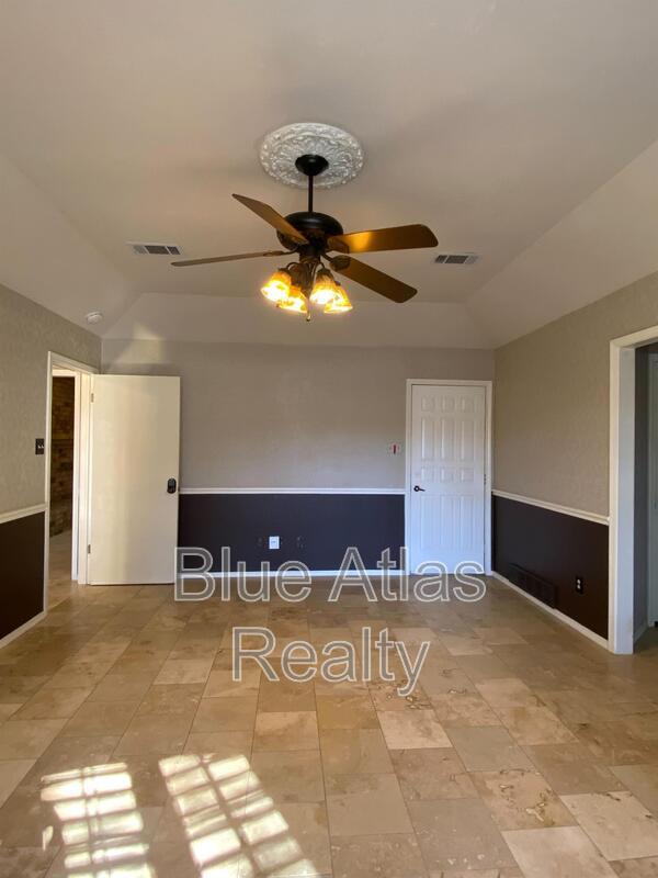 Building Photo - 4854 Starcrest Ct