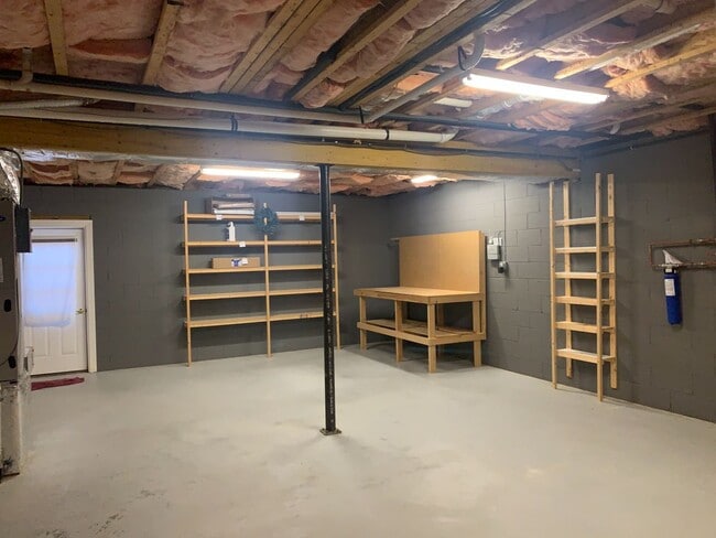 Building Photo - 101 Westbury