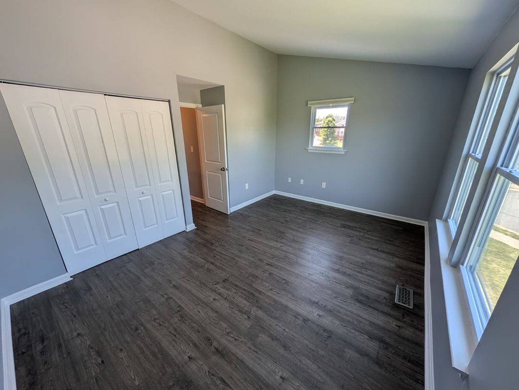 Building Photo - 15300 Gunsmith Terrace