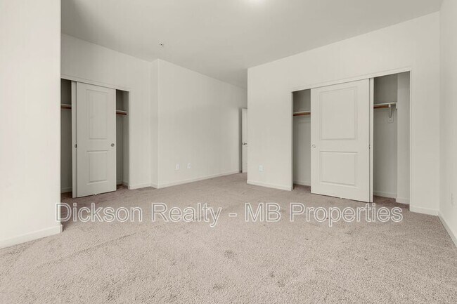 Building Photo - 520 Logan Jacob Ln