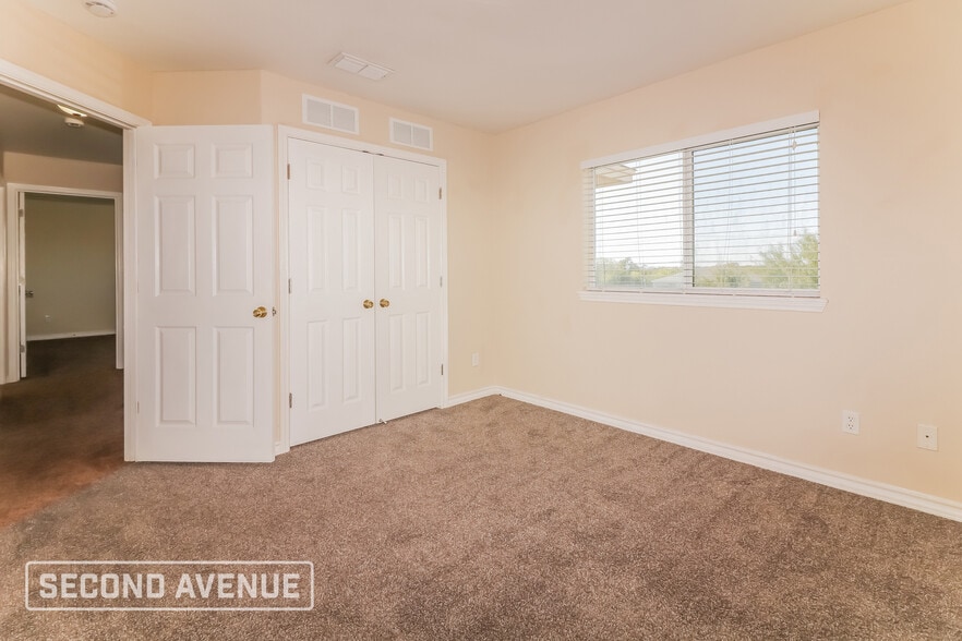 Building Photo - 1968 Westwood Dr