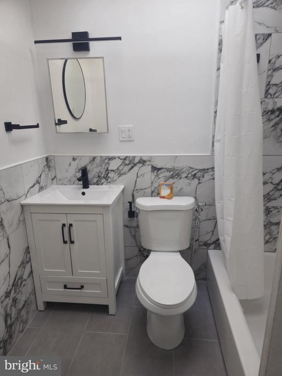 Building Photo - 3914 Gelston Dr