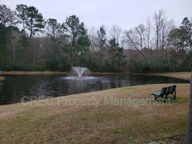 Building Photo - 1415 Belcourt Ln