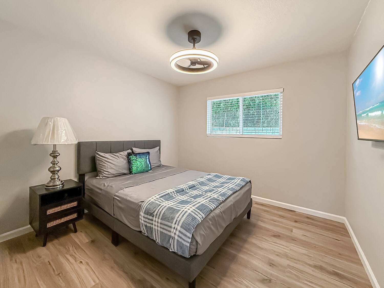 Building Photo - 717 Watson Ave