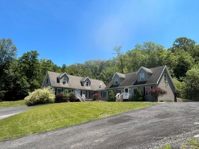 Primary Photo - 492 Midland Lake Rd
