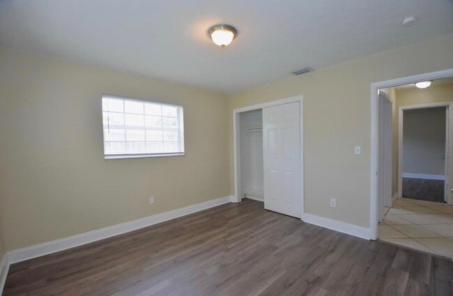 Building Photo - 1553 NW 158th Ave