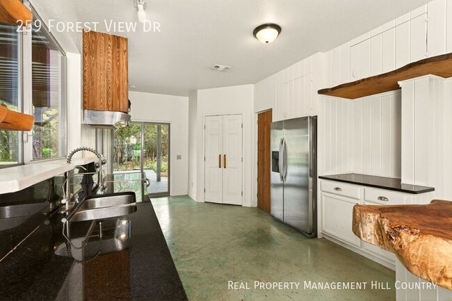 Building Photo - 259 Forest View Dr
