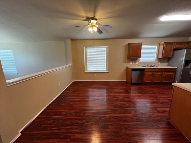 Building Photo - 3133 Henderson Path