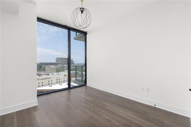 Building Photo - 788 West Marietta St NW