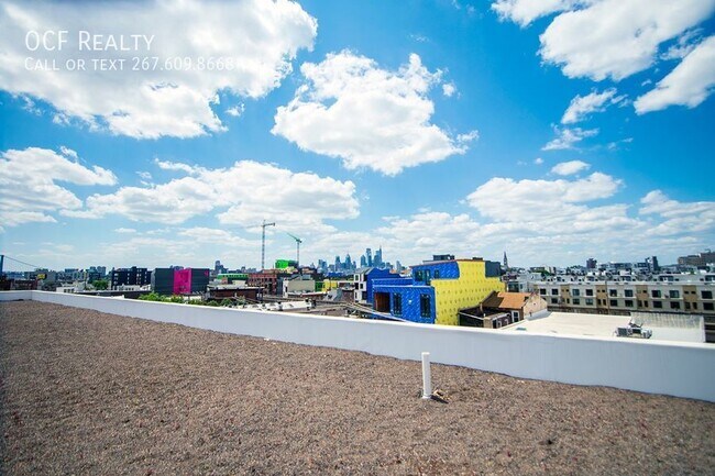 Building Photo - 1324 Frankford Ave