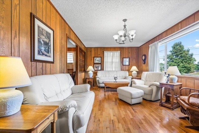 Building Photo - 3285 Munford Giltedge Rd