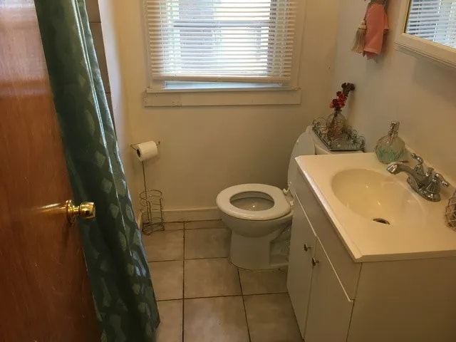 Building Photo - 7827 S Ridgeland Ave