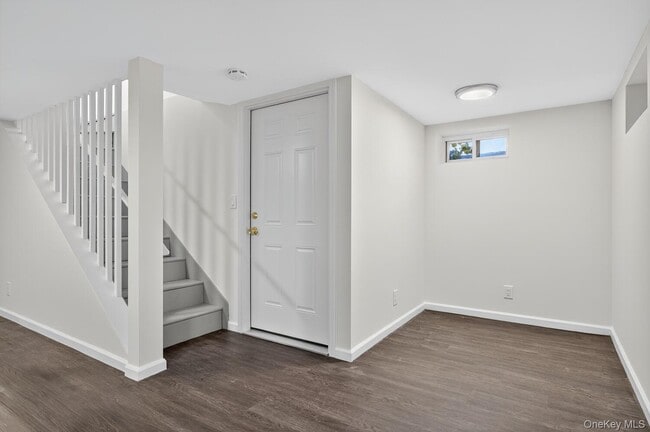 Building Photo - 7 Tildean Ln