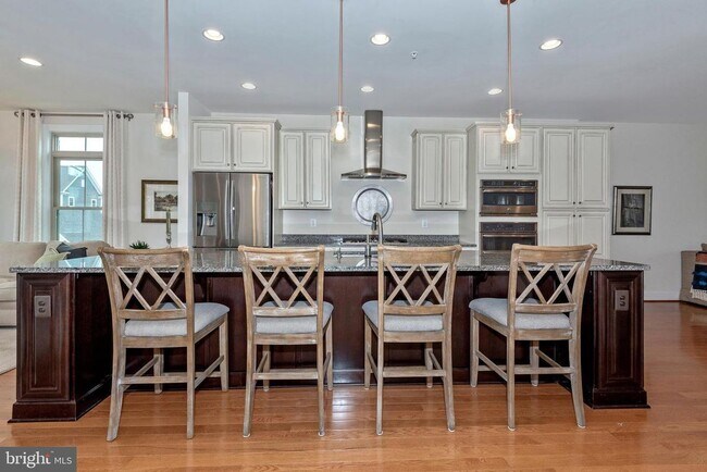 Building Photo - 9124 Kenway Ln