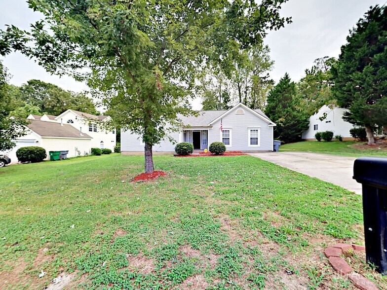 Building Photo - 1613 Bear Brook Dr