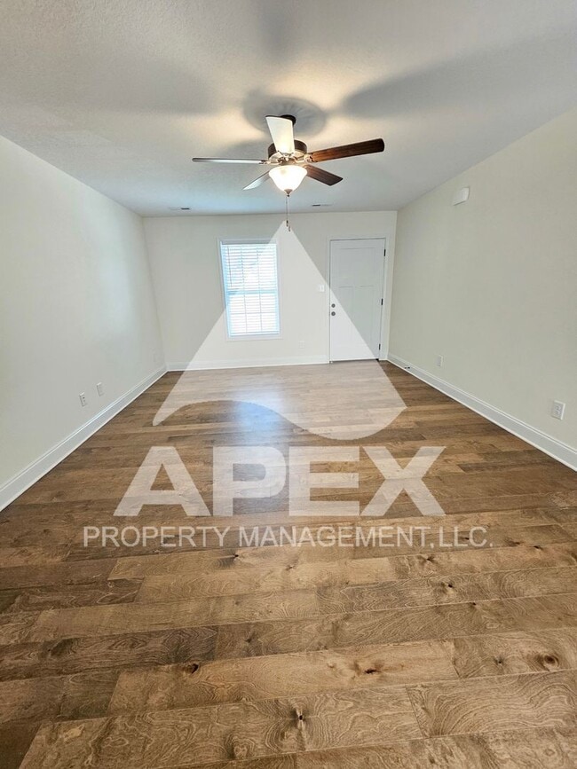 Building Photo - Beautiful  4 Bd 2.5 Ba Single Family home in Powell!