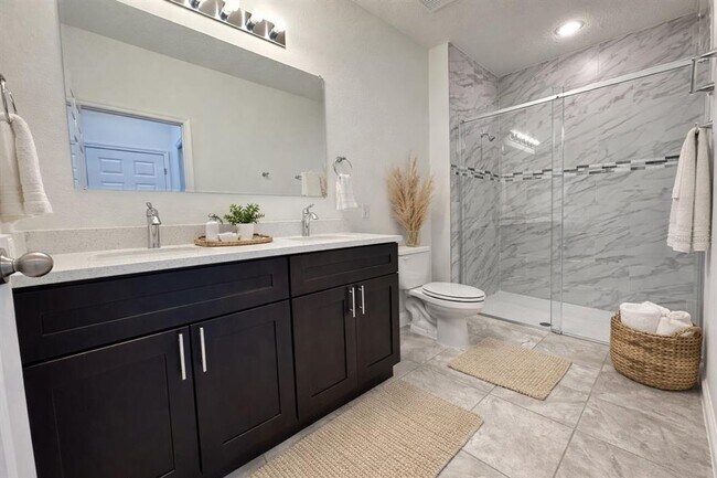 Building Photo - 769 Marion Oaks Pass