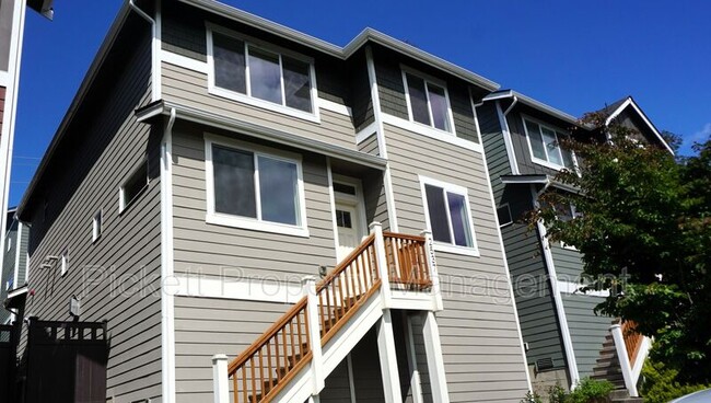 Primary Photo - 2537 Filbert Ave