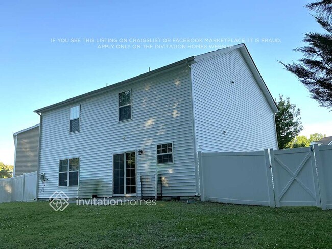 Building Photo - 6006 Alyssum Ct
