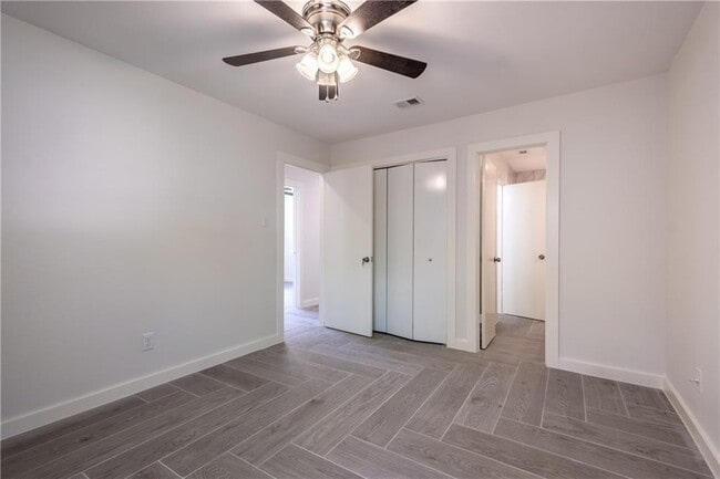 Building Photo - 2311 Singletree Ave