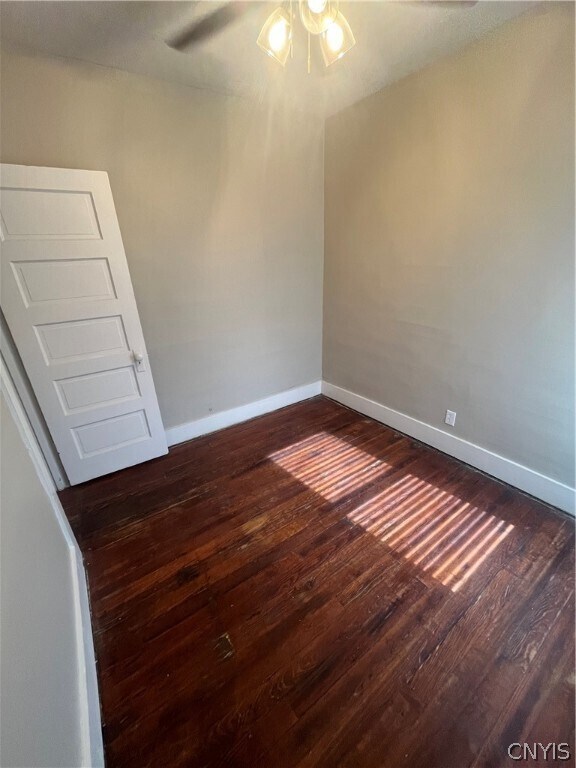 Building Photo - 214 Lynch Ave