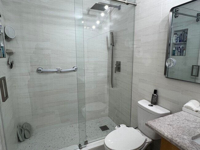 Building Photo - 1232 Pitusa Ct