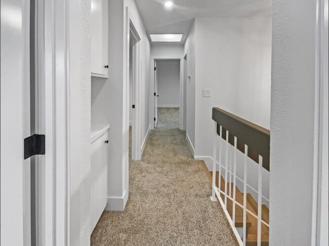 Building Photo - 7952 Summerplace Dr