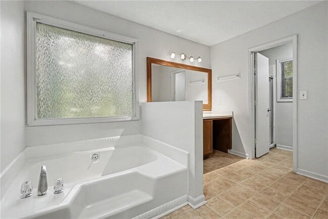 Building Photo - 4471 Ambras Way NW